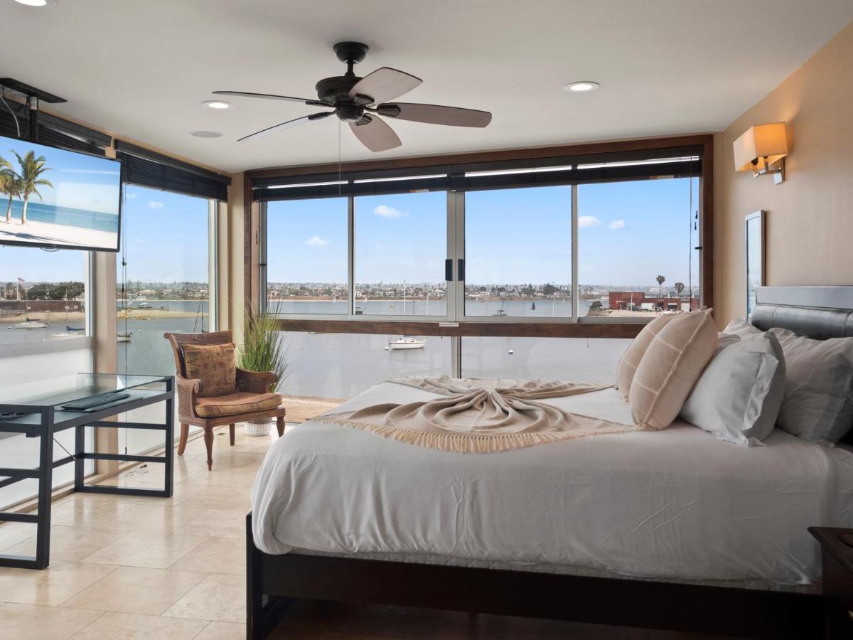 Stunning Bayfront Condo With Gorgeous Views, Garage, Massive Roof Deck & Ac - Dogs Welcome! San Diego Eksteriør bilde