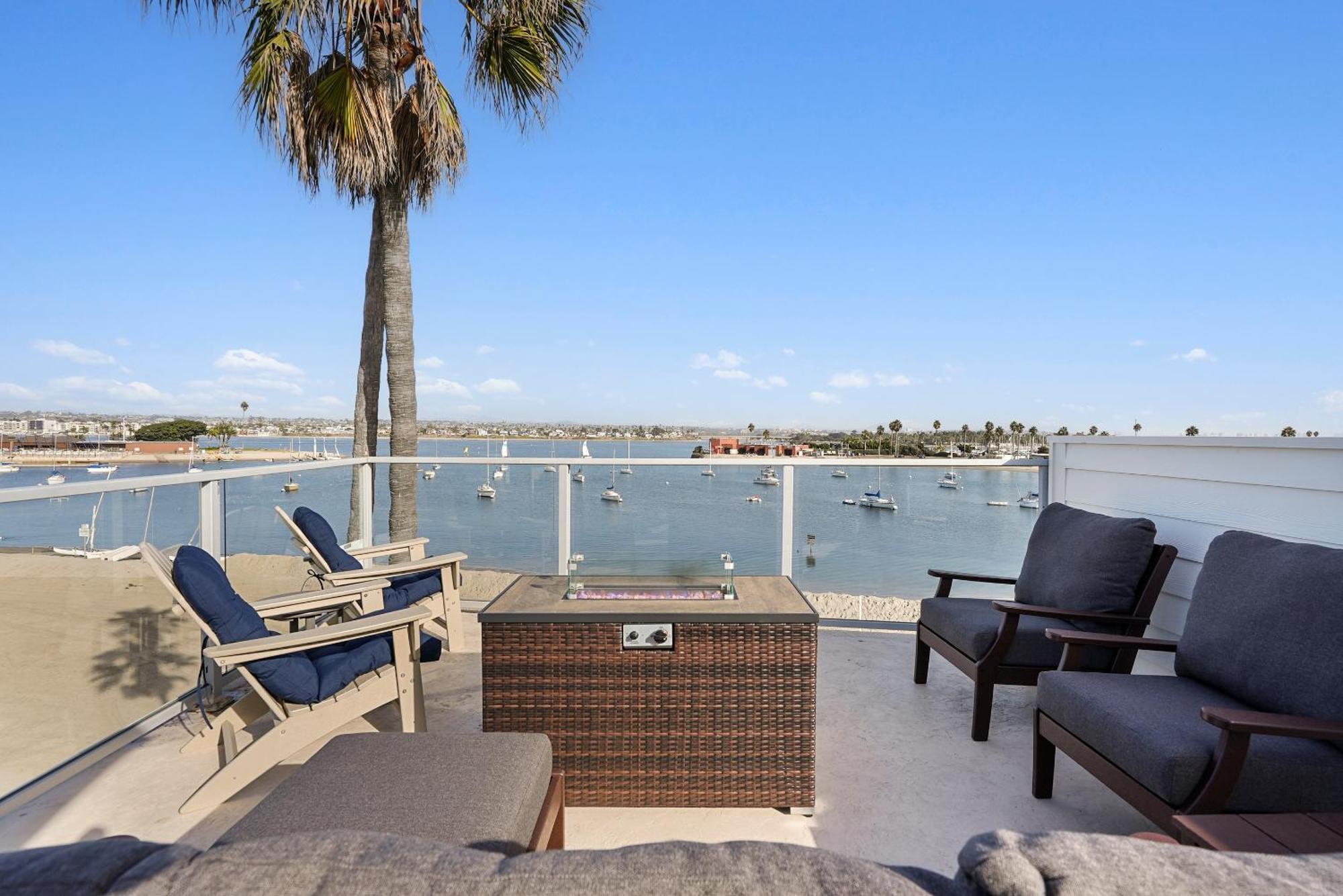 Stunning Bayfront Condo With Gorgeous Views, Garage, Massive Roof Deck & Ac - Dogs Welcome! San Diego Eksteriør bilde