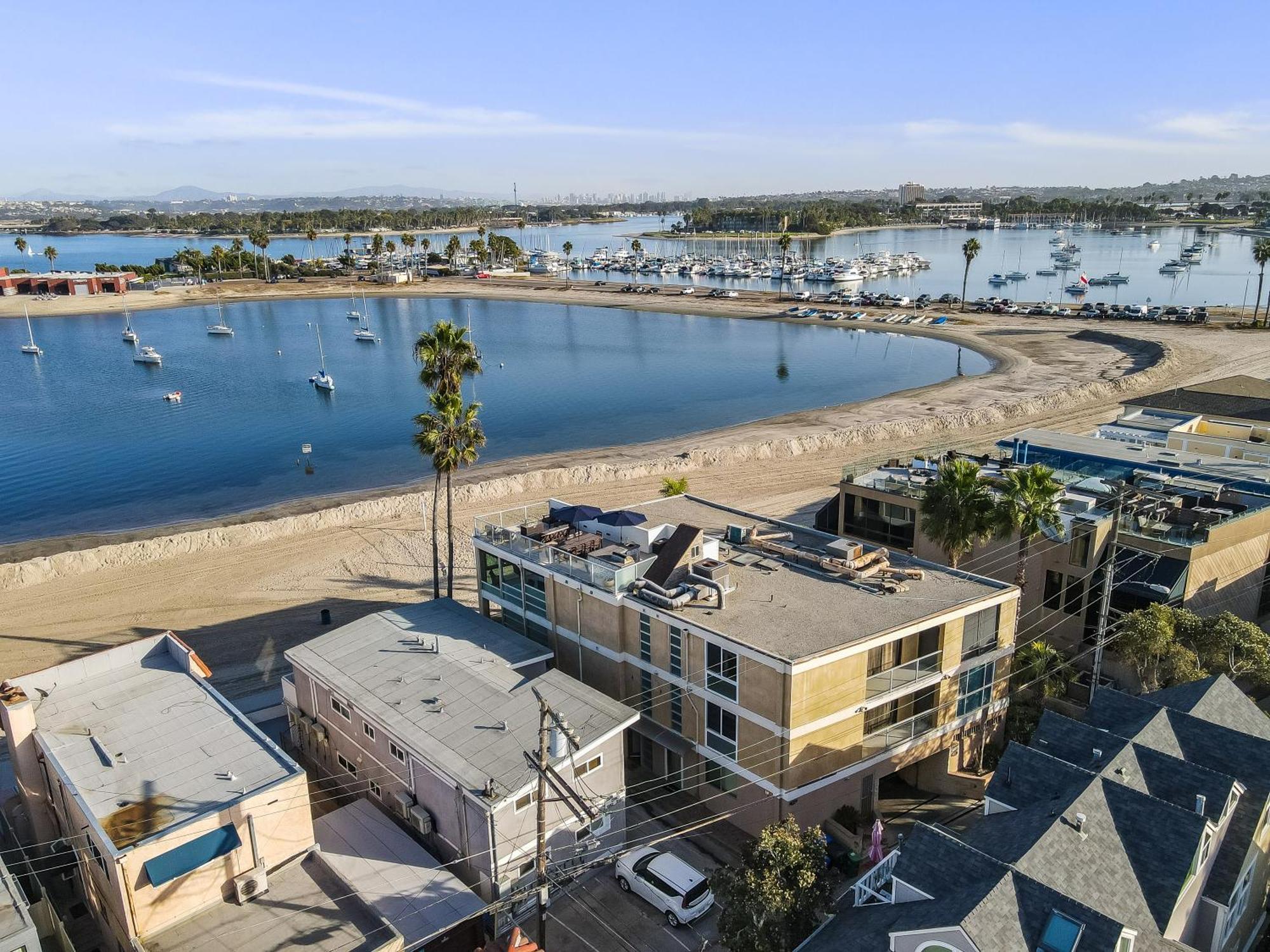 Stunning Bayfront Condo With Gorgeous Views, Garage, Massive Roof Deck & Ac - Dogs Welcome! San Diego Eksteriør bilde