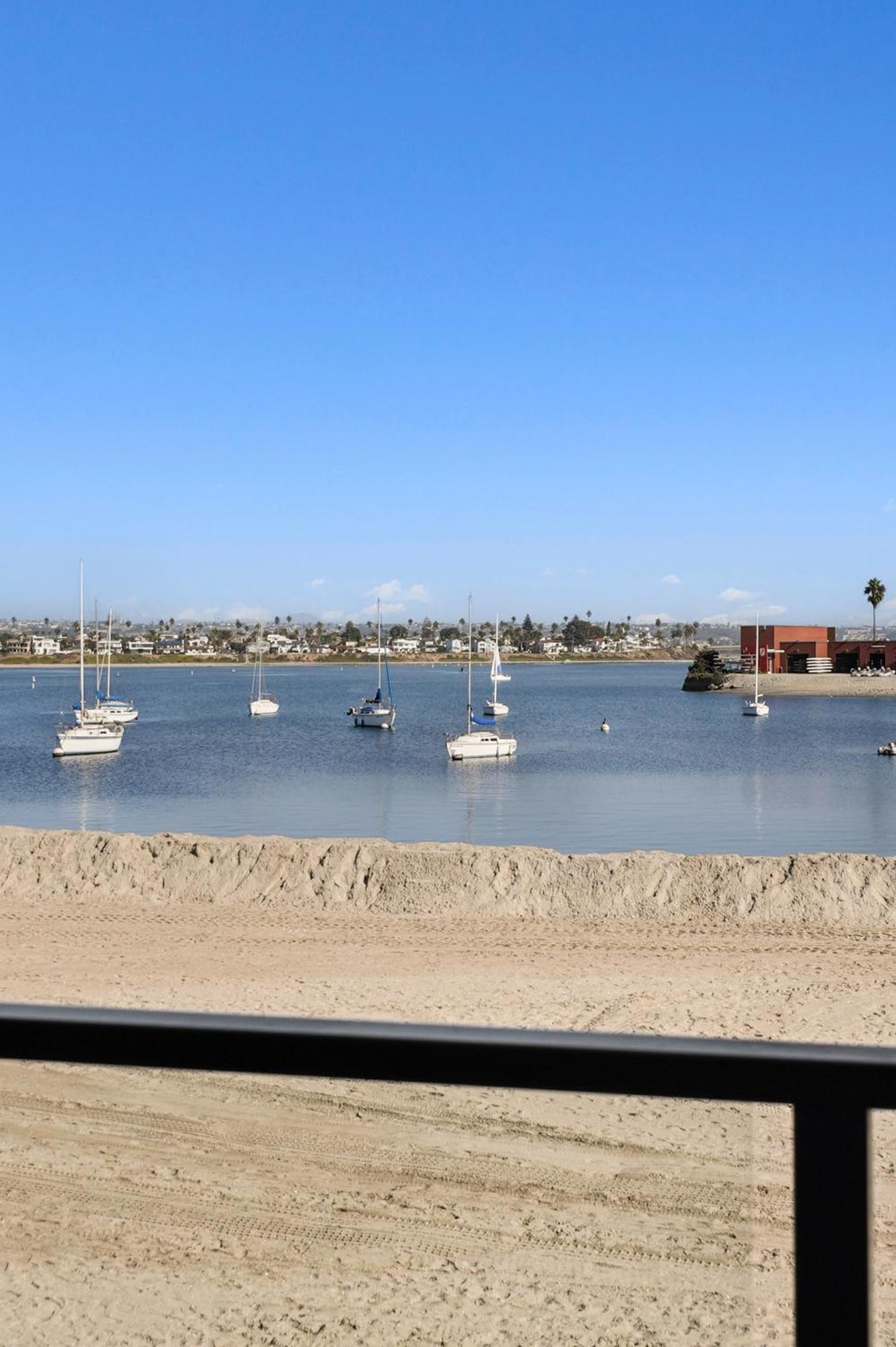 Stunning Bayfront Condo With Gorgeous Views, Garage, Massive Roof Deck & Ac - Dogs Welcome! San Diego Eksteriør bilde